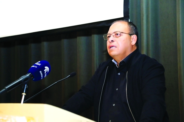 "■ عبد العزيز همامي"