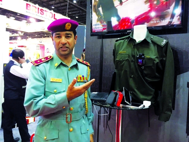 "جمال إبراهيم يشرح تقنية تصوير مخالفات السلامة عبر الفيديو | البيان"