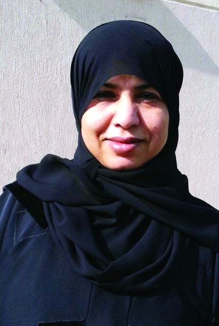 "عائشة الشرهان"