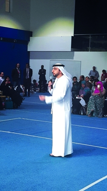 "راشد الهرمودي أثناء الجلسة"