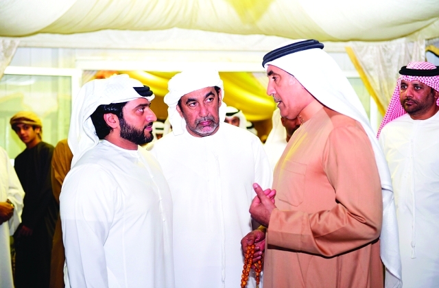 "■ عبدالله بن محمد بن خالد يقدم العزاء للرميثي | البيان"