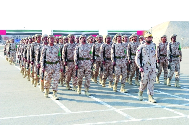 "■ أفراد الجيش اليمني في استعراض خلال التخرج| وام"