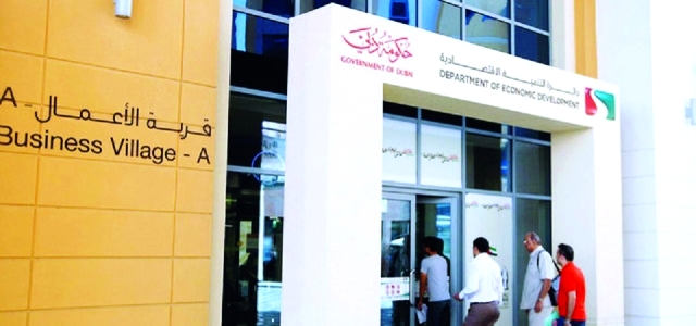 "■ أطلقت «اقتصادية دبي» مبادرات تعزز الوعي لدى أفراد المجتمع بحقوقهم كمستهلكين | البيان"