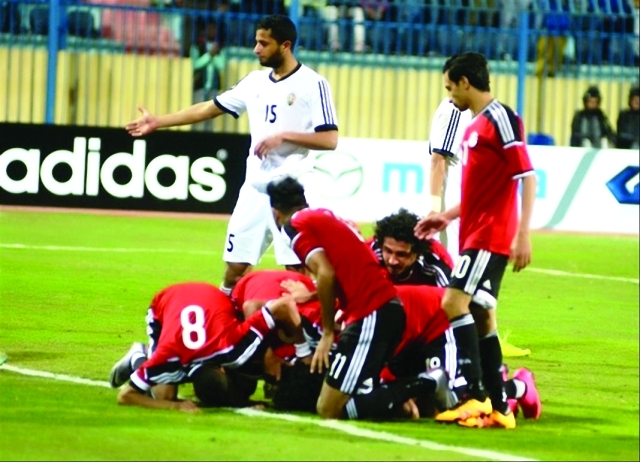 "■ فرحة لاعبي مصر بإحراز هدف في مرمى المنتخب الليبي | البيان"
