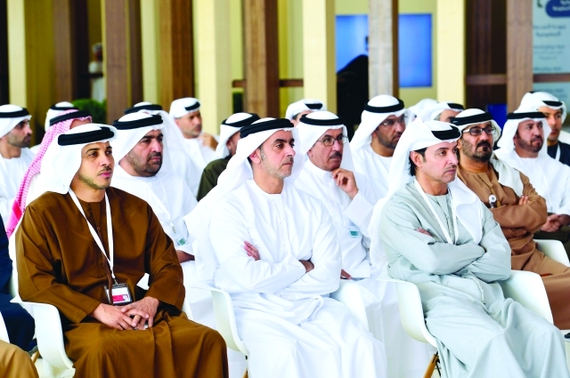 "هزاع وسيف ومنصور بن زايد"