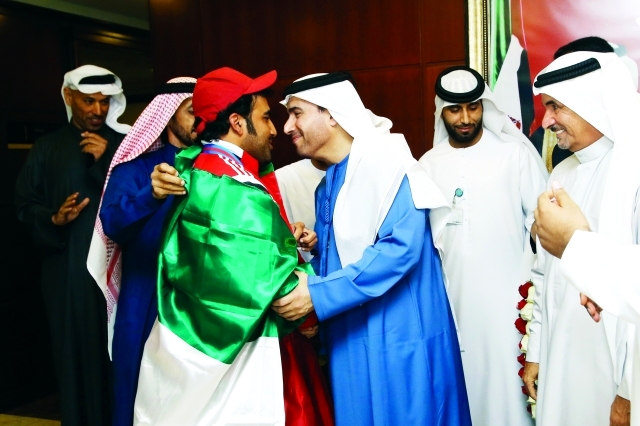 "■ الريسي يستقبل الكعبي بحضور حارب"