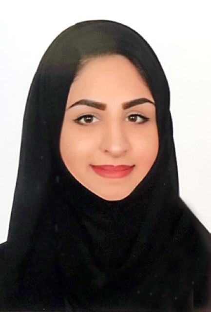 "■ خديجة الشامسي"