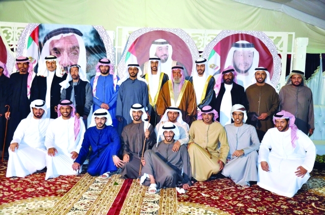 "صورة للأهل والأقارب"