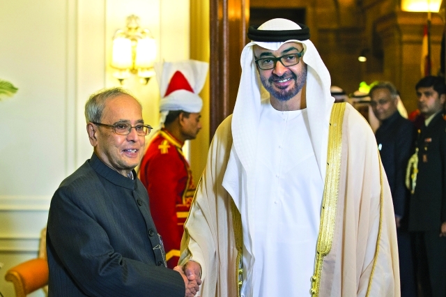 "محمد بن زايد والرئيس الهندي"