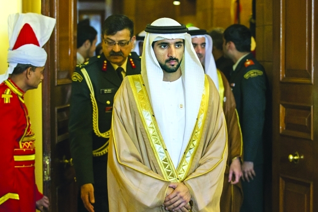 "حمدان بن محمد خلال اللقاء"