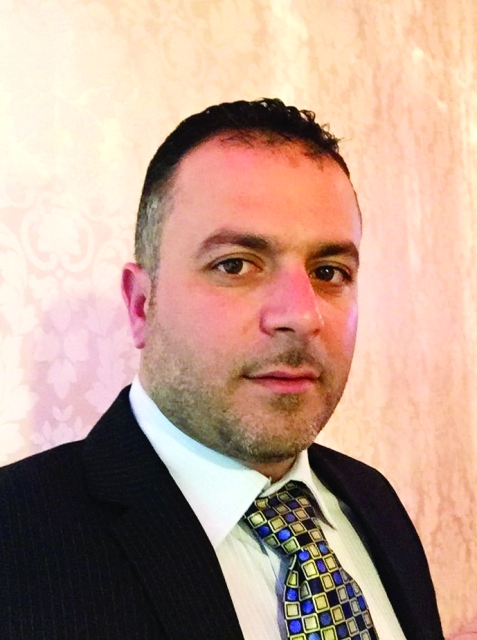 "عبدالفتاح حبيّ"
