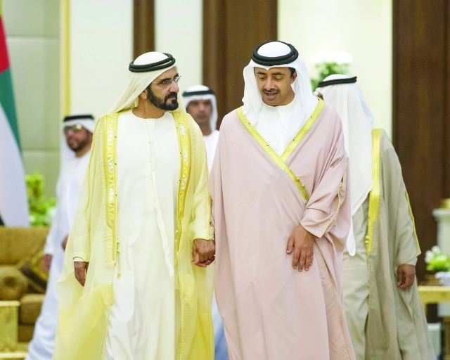 "■ محمد بن راشد في حديث مع عبد الله بن زايد"