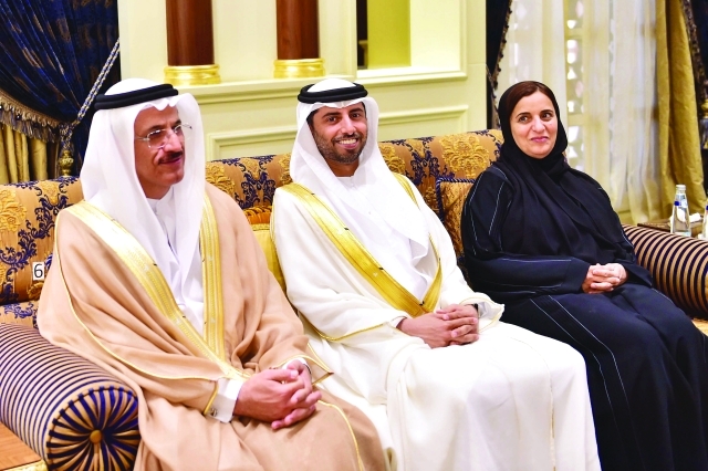 "■ لبنى القاسمي وسلطان المنصوري وسهيل المزروعي"