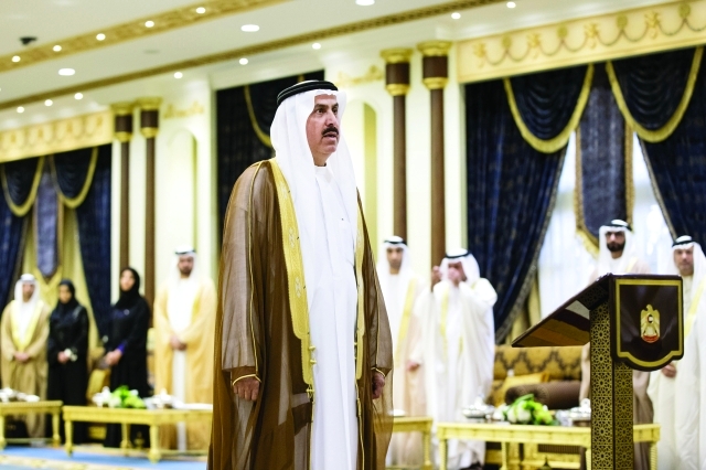 "■  .. وصقر غباش"