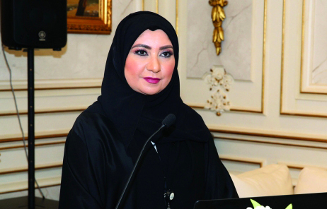 "مريم الرميثي"