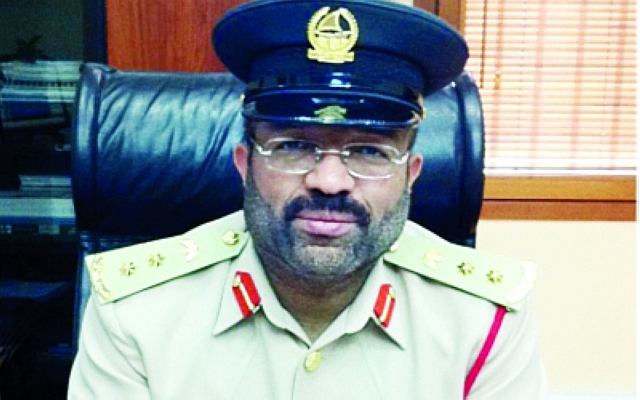 "عبد الله خادم"