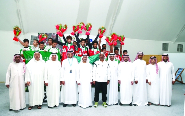 "■ خلال تتويج أصحاب المراكز الأولى | البيان"