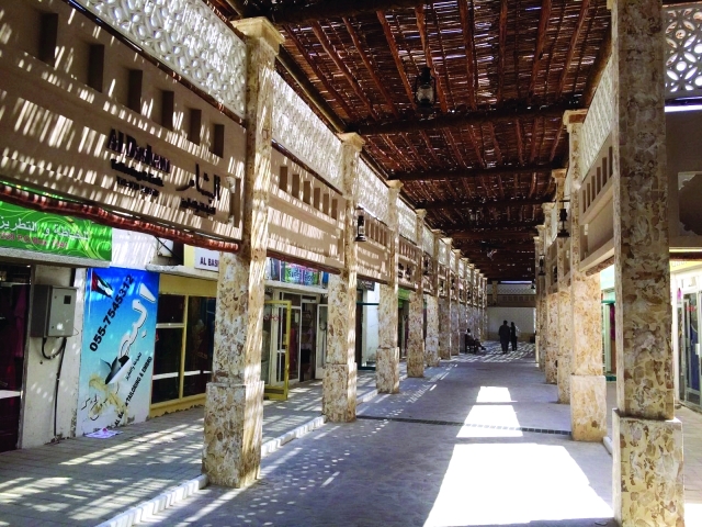 "■ جانب من السوق | تصوير - غلام كاركر"