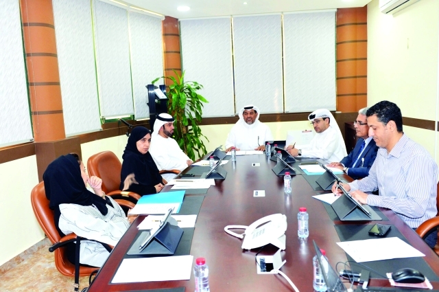 " جانب من الاجتماع التنسيقي للجنة المنظمة  |   البيان"