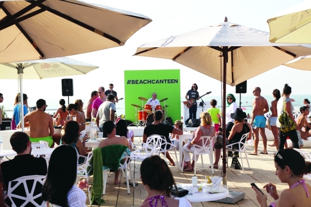 "■ عروض فنية وموسيقية  |   البيان"