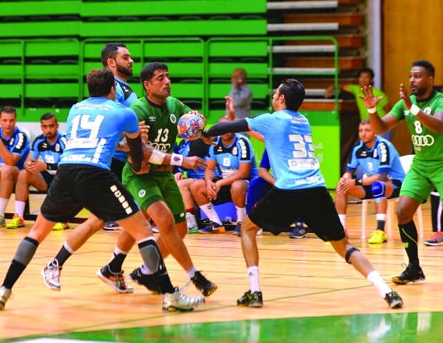 "■ الشد والتوتر كان سمة مباراة الشباب و«الدولي» | البيان"