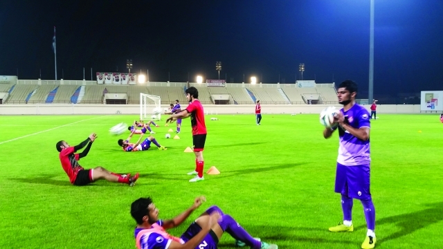 "الشعب يسعى إلى مصالحة جماهيره أمام دبا اليوم - البيان"