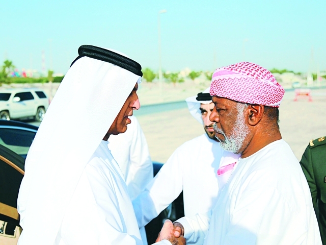 "■ حاكم رأس الخيمة معزياً والد الشهيد عبيد البدواوي  |  وام"