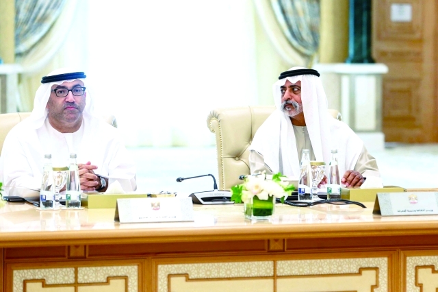 "نهيان بن مبارك وعبد الرحمن العويس"