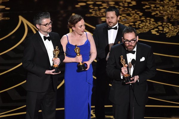 "جائزة أفضل تأثيرات بصرية من نصيب فيلم \"إكس ماكينا\""