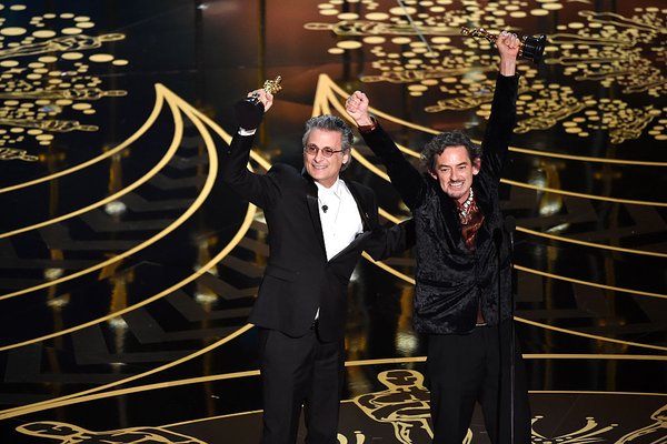 "جائزة أفضل مونتاج صوتي من نصيب فيلم \"ماد ماكس\""