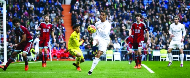 "■ ريال مدريد يتطلع إلى مصالحة جماهيره | أف ب"