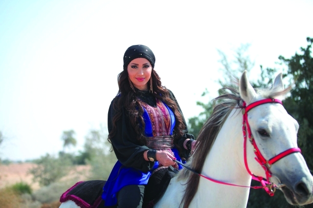 "جيني إسبر في مشهد من مسلسل «الطواريد»"