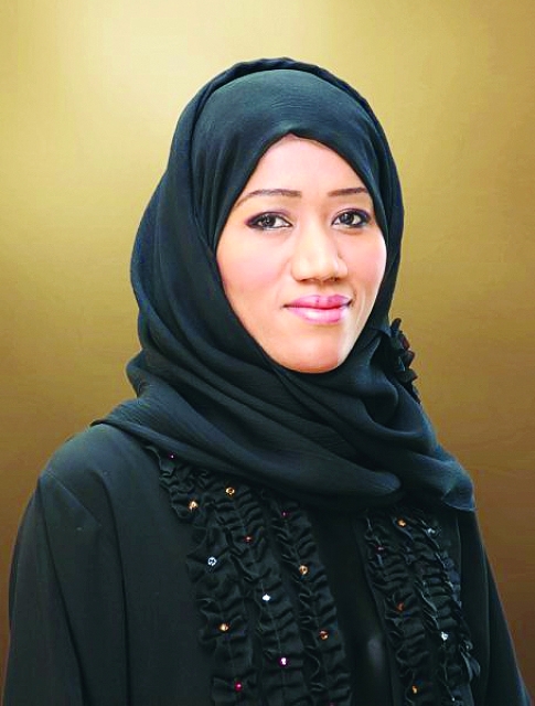 "منى الزعابي"