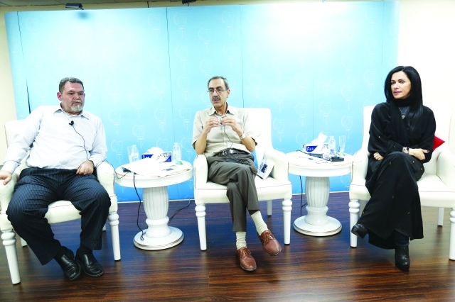 "باسمة يونس وإسلام أبو شكير وثائر عودة خلال الأمسية"