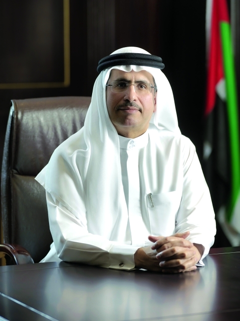 "سعيد الطاير: توليد 1884 ميجا وات سنوياً في مركز طيران الإمارات"