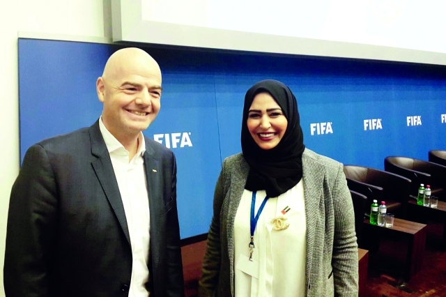 "■ أمل بوشلاخ مع جياني إنفانتينو في سويسرا | البيان"