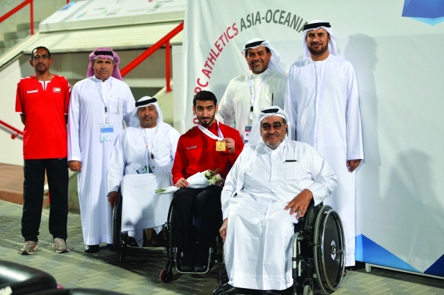 "■ اللجنة المنظمة تشارك القايد فرحة الفوز  |  البيان"