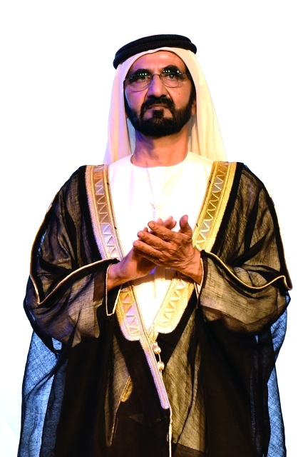"■ محمد بن راشد يتوسط المرشحين العشرة لنهائيـات الجائزة"