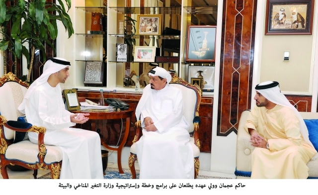 "■ حميد النعيمي وراشد بن حميد خلال استقبال ثاني الزيودي | وام"