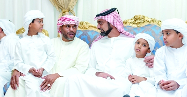 "■ ولي عهد عجمان يعزي أسرة الكعبي"