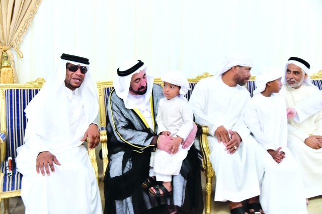 "■ .. وسموه يعزي بالشهيد الكعبي"