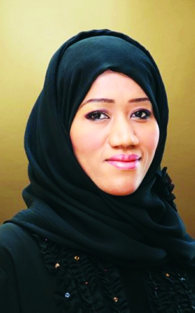 "منى عجيف"
