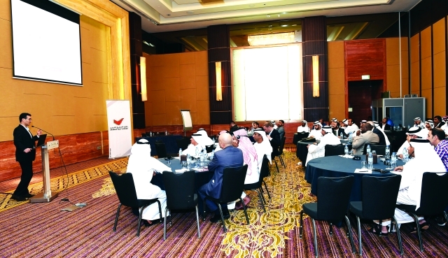 "■ جانب من فعاليات ورشة أمن وسلامة الملاعب | البيان"