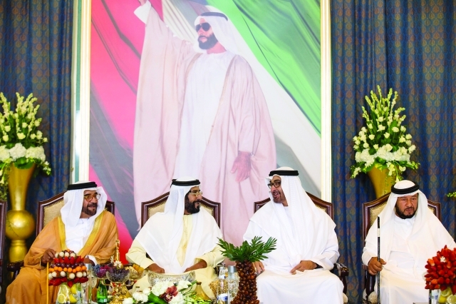 "محمد بن زايد وسلطان بن زايد وطحنون وسيف بن محمد"