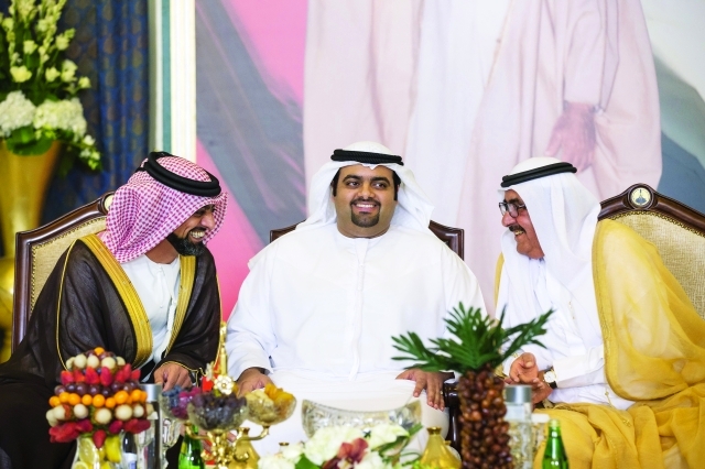 "حمدان بن راشد في حديث مع عمار النعيمي ومحمد بن حمد الشرقي"