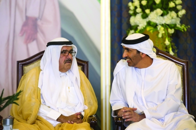 "حمدان بن راشد في حديث مع سعيد بن زايد"