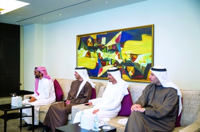 "طحنون وعبد الله بن زايد وعلي بن حماد الشامسي وخلدون المبارك"