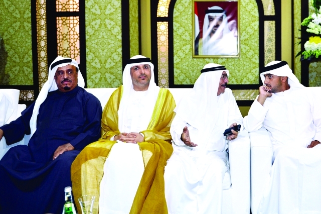 "أحمد بن محمد وضاحي خلفان خلال الحفل"