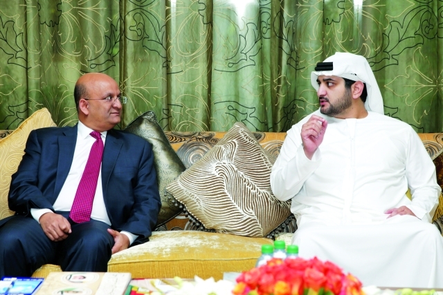 "■ وسموه في حديث مع نيتين نوهاريا"