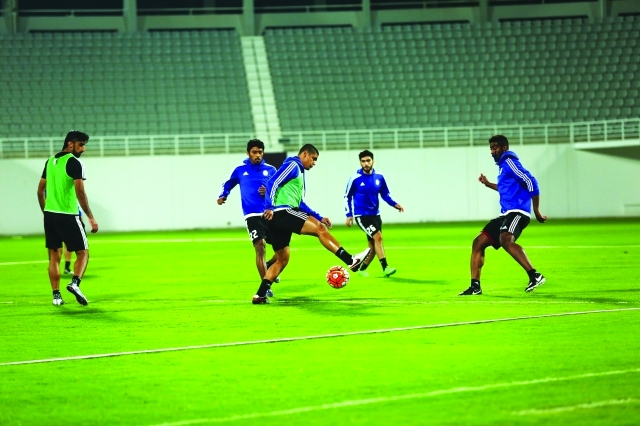"من تدريبات العنابي استعداداً لنهائي الكأس | البيان"